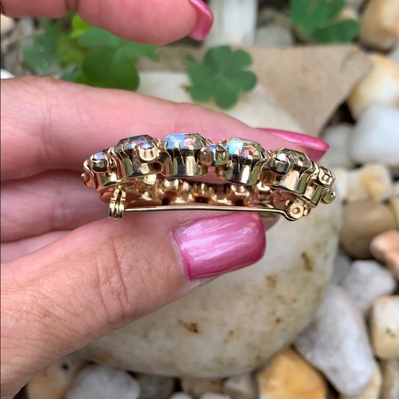 Vintage Karu Aurora Borealis Gold-tone Brooch - Picture 5 of 13